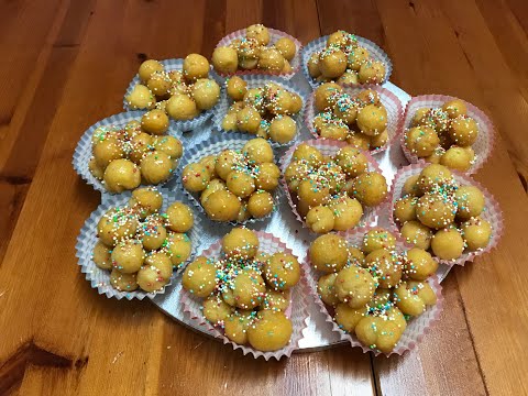 Pignolata Calabrese Dolce Tradizionale con Vasetto di Miele e perline colarate