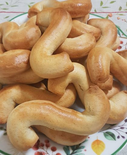 Biscotti forma a "S" Calabresi
