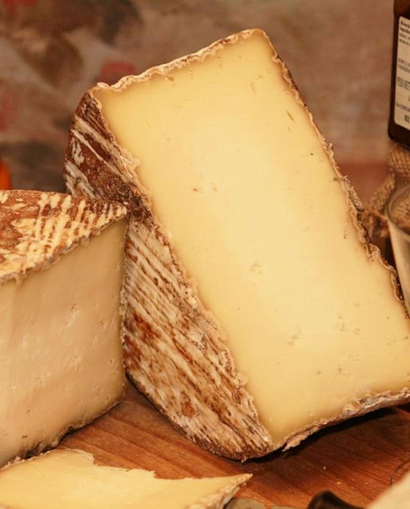 Formaggio Vaccino Semistagionato BIO